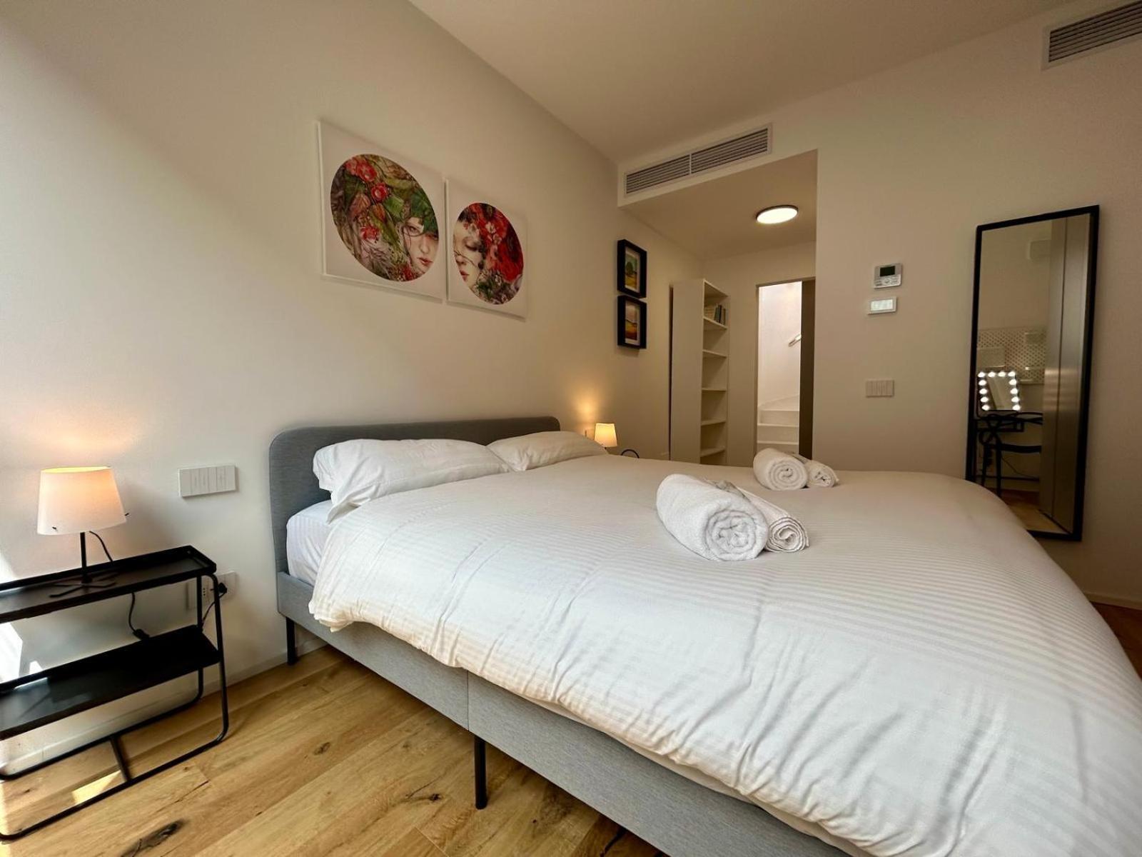Kibilu Luxury Apt With Terrace, Isola District And Near Garibaldi Station Milano Ngoại thất bức ảnh