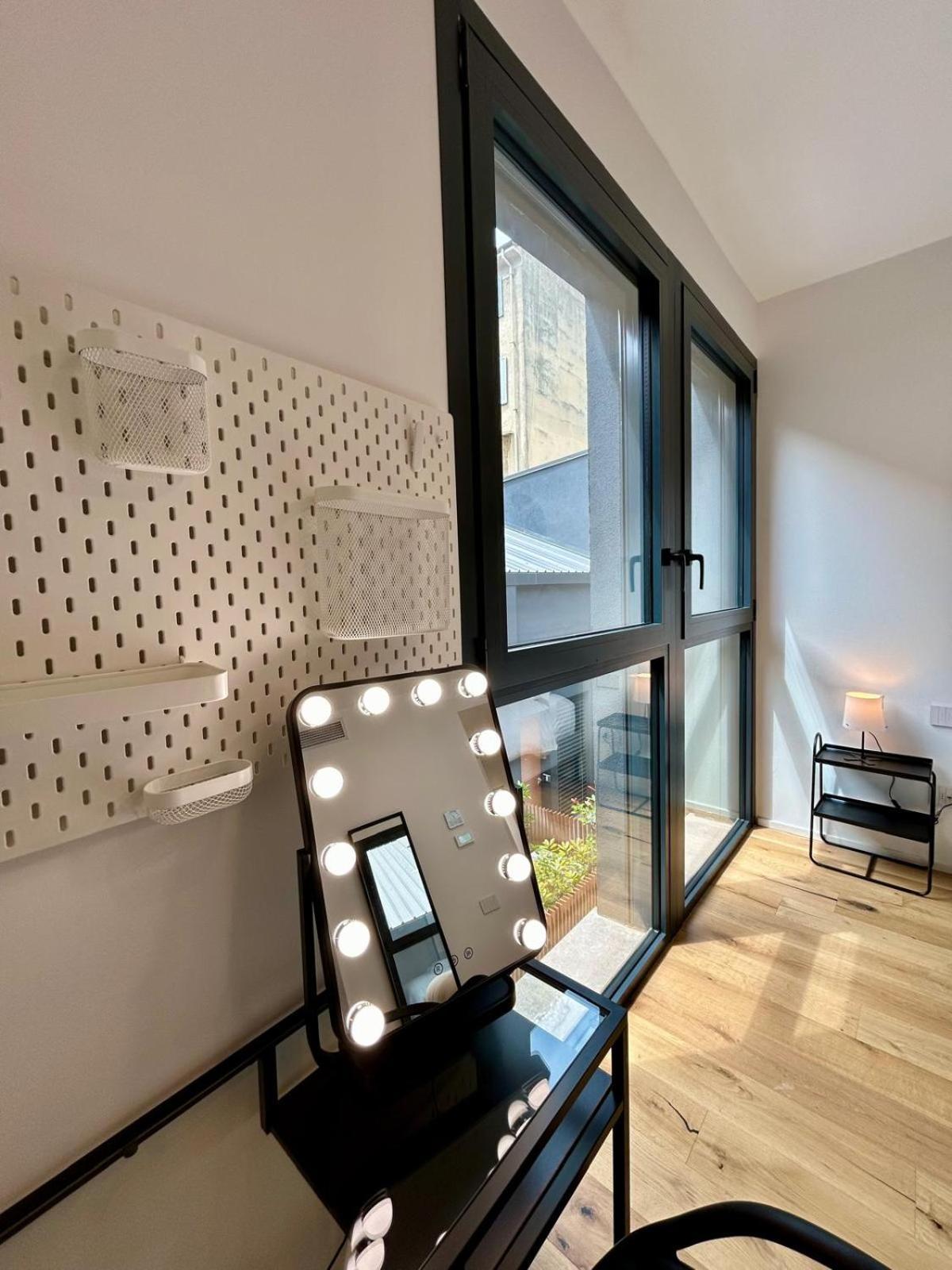 Kibilu Luxury Apt With Terrace, Isola District And Near Garibaldi Station Milano Ngoại thất bức ảnh
